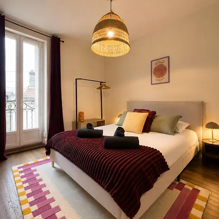 Cocon Retro 2 Chambres, 6 Personnes, Centre